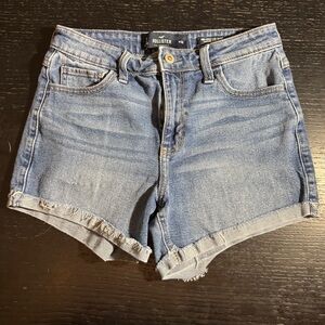 Hollister Denim high waisted Shorts